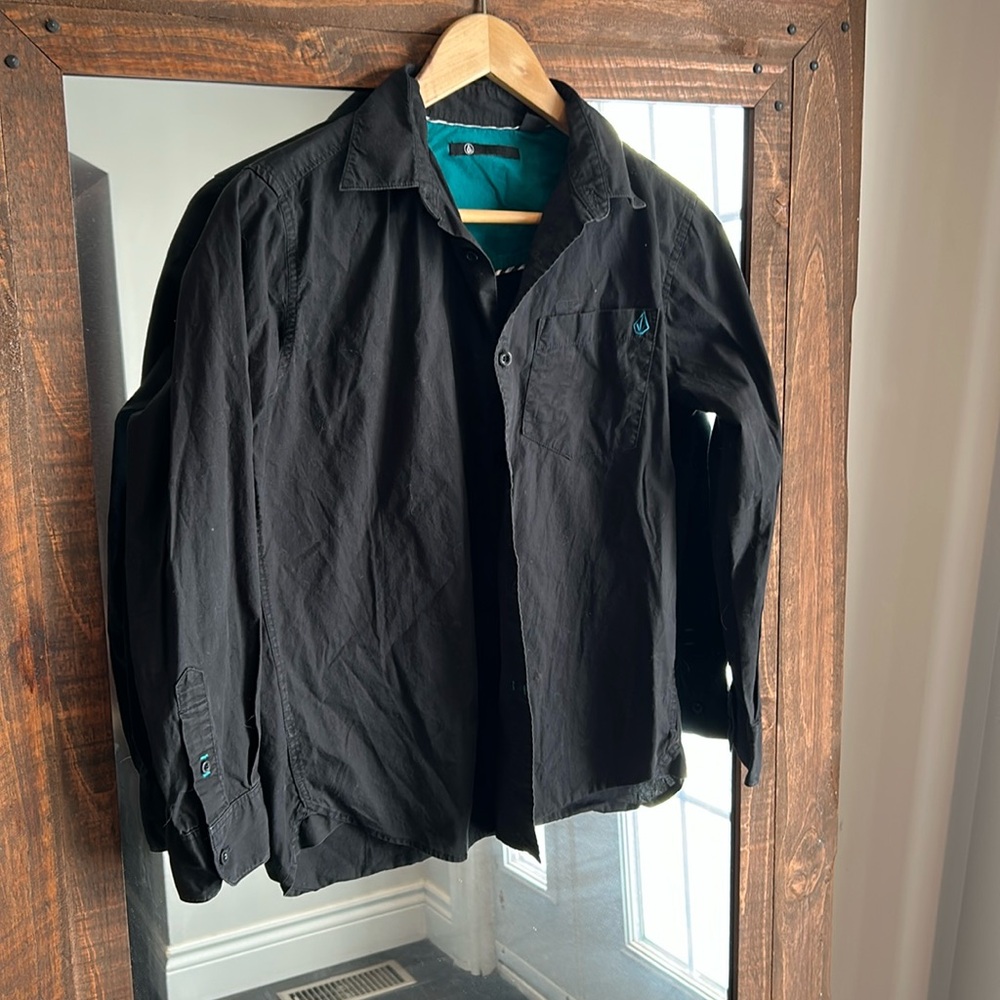 Volcom button down shirt